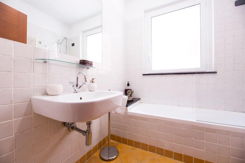 Prione'S Apartment Genoa Ngoại thất bức ảnh